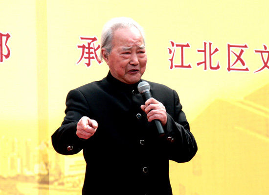 故事家肖化 “全國(guó)故事大王”肖化